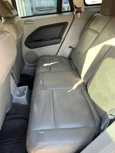 Imagen 7 de 11 de Dodge Caliber