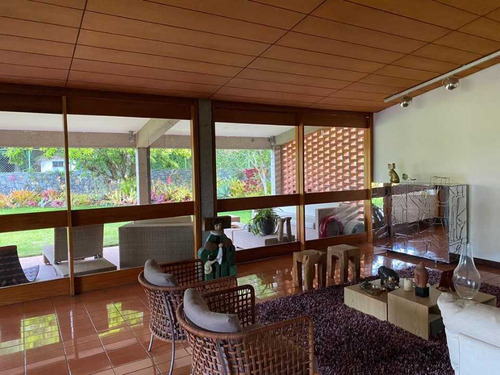 Imagen 2 de 7 de Se Vende Casa 1400m2 4h+s/3.5b+s/7p Prados Del Este