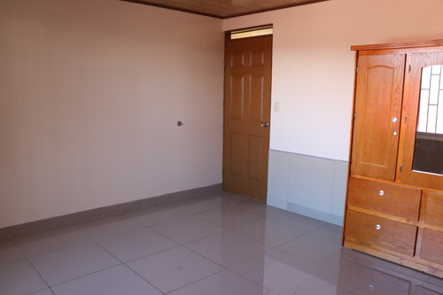 Imagen 6 de 20 de Alquila Casa En Alajuela Centro. Muy Céntrica Y Segura A 400mts Del Mercado. Casa En Perfectas Condiciones. Barrio Seguro. A 100mts De La Escuela Guatemala