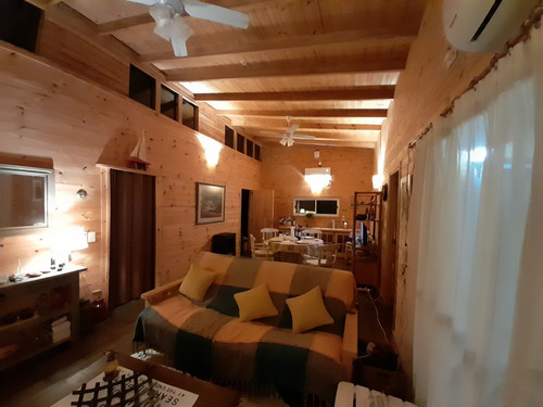 Dueño Vende Casa (con Escritura) En Segunda Sección Delta De San Fernando, Arroyo Paycarabi Y Paraná De Las Palmas. Cabaña Amarilla