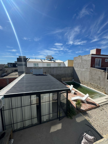 Casa En Venta 3 Dorm Romerillo N°4288 E/ Verbena Y Cortaderas Precio U$d225.000