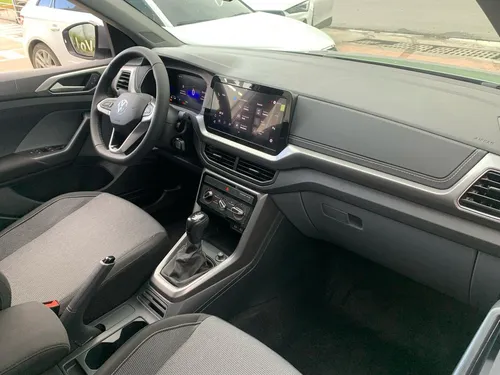 Volkswagen T-Cross TRENDLINE ST AUT