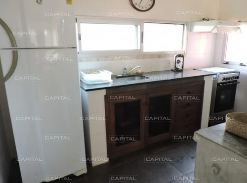 Linda Casa En Venta En La Barra Cerca De La Playa -ref:30259