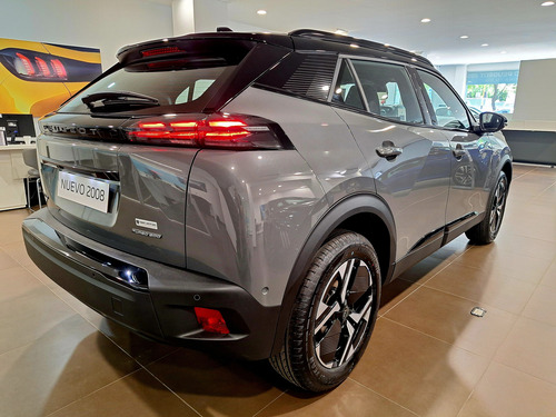 Peugeot 2008 1.0T Gt