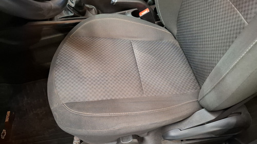 Chevrolet Onix 1.4 Lt