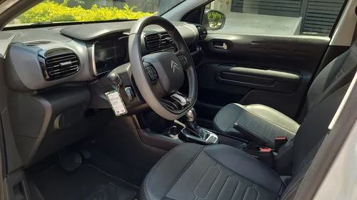 Citroën C4 Cactus 1.6 Shine Turbo Aut