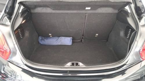 Peugeot 208 1.6 5p Triptronic 6 Marchas Cuero