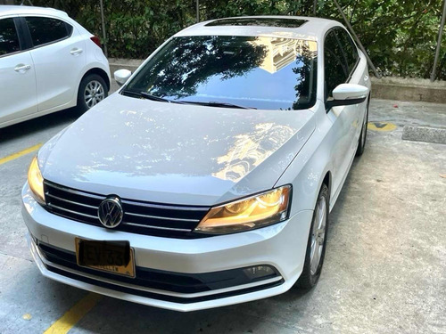 Volkswagen Jetta 2.5 Highline