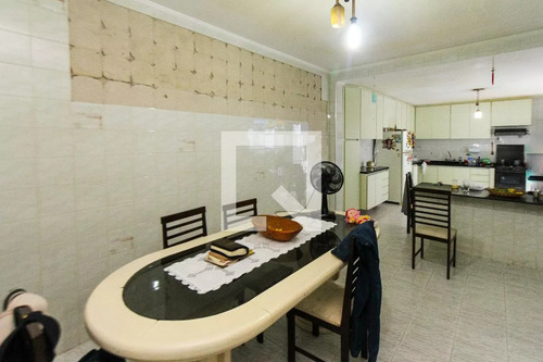 Oportunidade Para Investidores Sobrado Com Renda Em Aluguel
