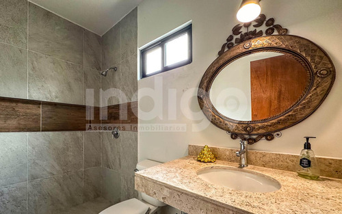 Casa De Una Planta En Venta En Mérida Modelo Deco En Privada Canaria, Conkal