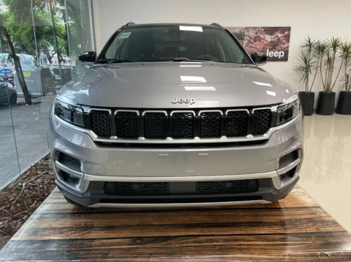 Imagen 2 de 15 de Nuevo Jeep Commander Limited
