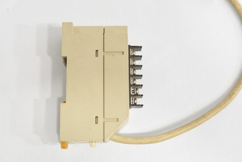 Interface Omron Cpm1-cif11 (Usado)