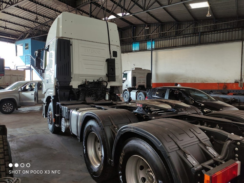 Imagem 5 de 9 de Iveco Stralis 6x2 440 Hi-way