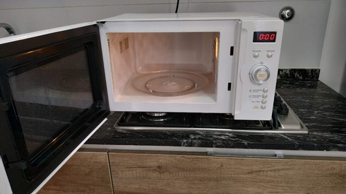 Microondas Grill Atma Easy Cook Md1723gn Blanco 23l 220v