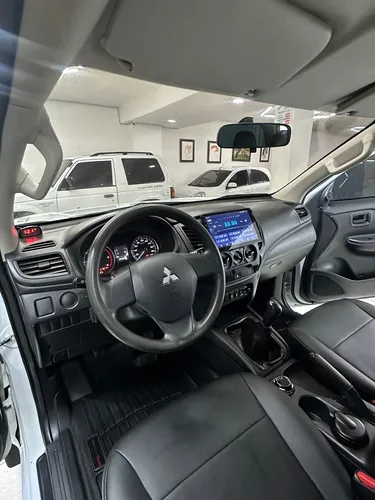 Mitsubishi L200 SPORTERO 2.5 High Power