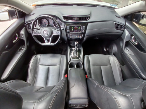 Nissan X-Trail 2.0 Exclusiv 2 Row Hybrid