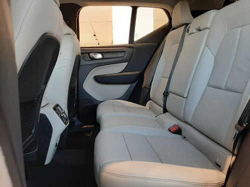 Xc40 T5 Phev Momentum