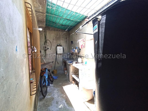 Imagen 17 de 30 de Casa En Venta En Divina Pastora Centro Cabudare , Lara *mc* - 0-4-2-4- 556. 57. 59 Instagram: @rentahouse.centrooccidente
