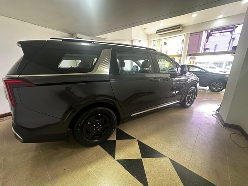 Kia Carnival 2.2 Crdi Sx At