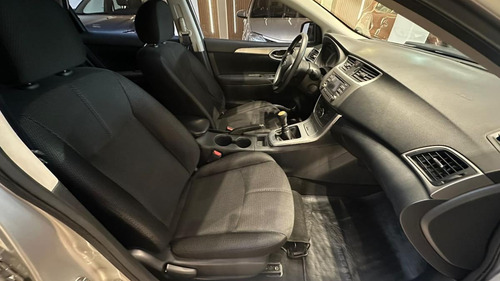 Nissan Sentra 1.8 Advance Pure Drive