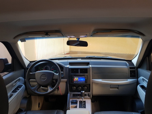 Jeep Cherokee 3.7 Sport Aut. 5p 2008
