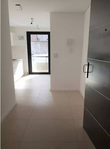 Imagen 2 de 11 de Departamento En Venta Ubicado En Tigre, Zona Norte