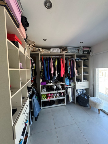 Casa En Venta 3 Dorm Romerillo N°4288 E/ Verbena Y Cortaderas Precio U$d225.000
