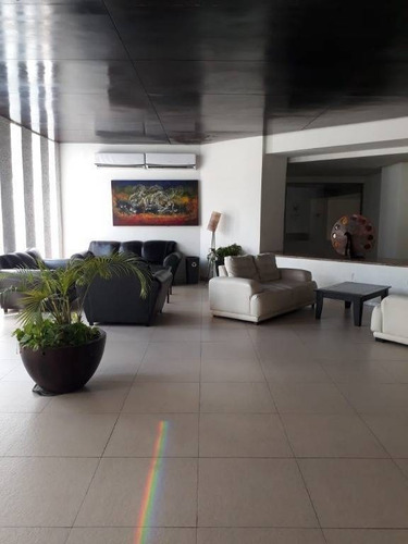 Imagen 3 de 7 de Local Comercial En Renta