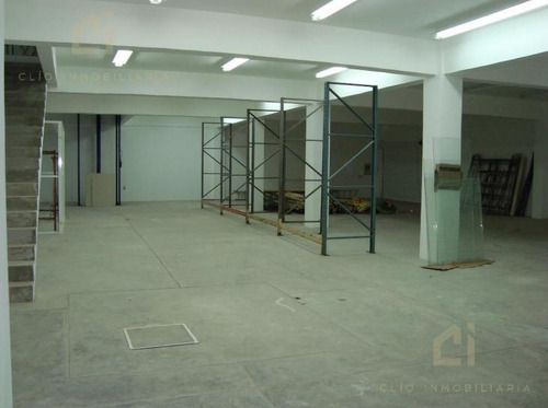 Bodega En Venta En Veracruz Sobre La Avenida Miguel Ángel De Quevedo, Cuenta Con Baños, Oficina Y Altura De Mas De 3 Metros