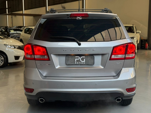 Dodge Journey 3.6 SXT V6 GASOLINA 4P AUTOMÁTICO