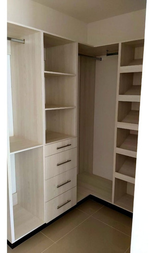 Imagen 10 de 17 de Preciosa Residencia En Zibatá, 4 Recamaras Con Baño, Roof Ga
