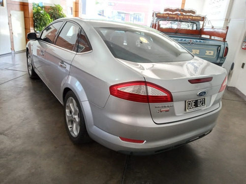 Ford Mondeo Titanium