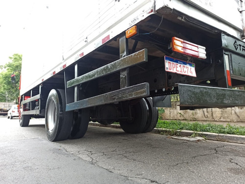 Imagem 14 de 15 de Mercedes Atego Ano 2007 Modelo 1718