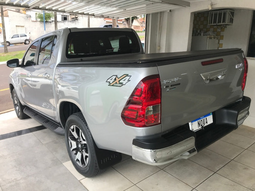 Imagem 5 de 15 de Toyota Hilux Srx 2.8 Diesel 4x4 Aut. 2019 -apenas 76.992 Km