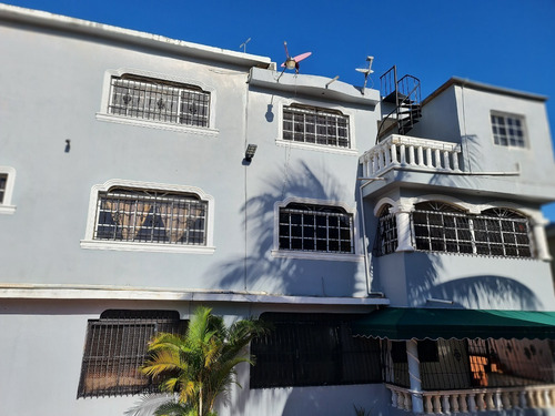 Vendo Casa En Colonia De Los Doctores