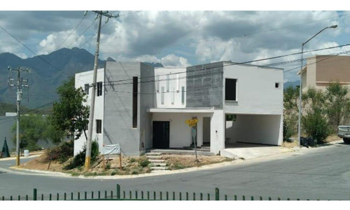 Casa Renta Carretera Nacional Bosques De San Pedro Santiago