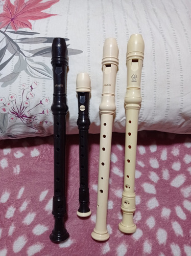 Flauta Marca Aulos Y Yamaha. Se Venden Juntas