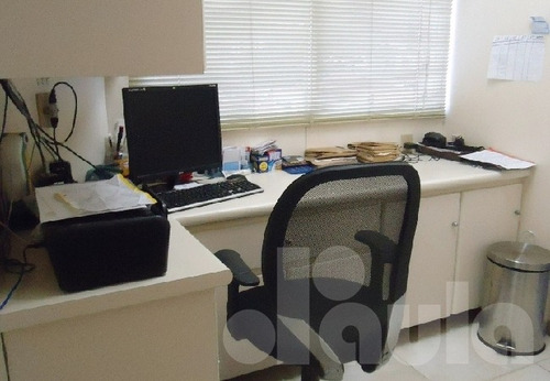 Imagem 12 de 14 de Vila Assunção - Apto. 200m2 - Excelente Localização - 1033-3050