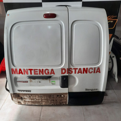 Porton Trasero Renault Kangoo --oportunidad--