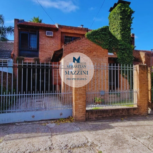 Venta De Casa 4 Ambientes En Moreno 