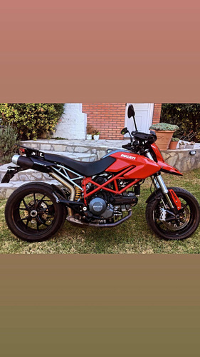 Ducati Hypermotard 796