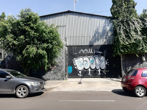 Imagen 1 de 5 de Magnífico Terreno, Hoy Funciona Como Bodega