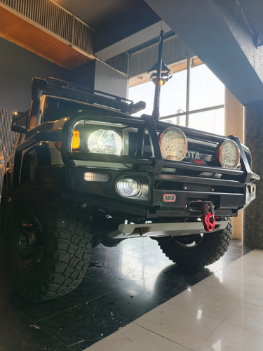 Toyota Land Cruiser Machito