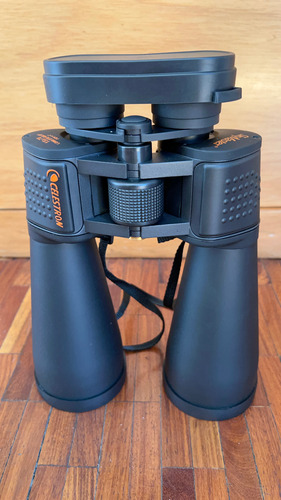 Binocular Astronómico Celestron Skymaster 15×70mm