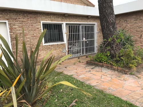Residencia En Rbla De Costa Azul. Unica. Excepcional Vista.
