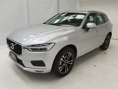 Volvo New Xc60 T5 Momentum Aut 4x4 2021 Jnt724