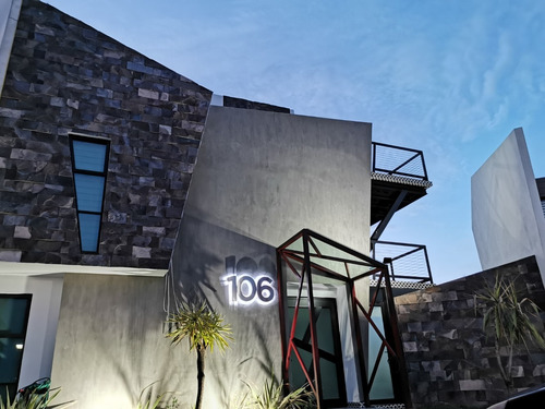 Imagen 1 de 14 de Casa Residencial Nueva Diseño Unico Y Exclusivo