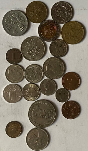 Lote 20 Monedas Venezuela Polonia Grecia Austria Cana 890/6m