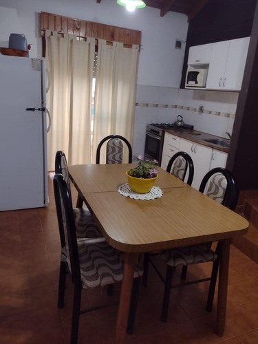 Departamento En Venta - 2 Dormitorios 2 Baños - Cochera - 37,75mts2 - Mar De Ajó