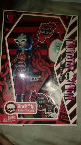 Monster High Ghoulia Yelps Mattel R3708